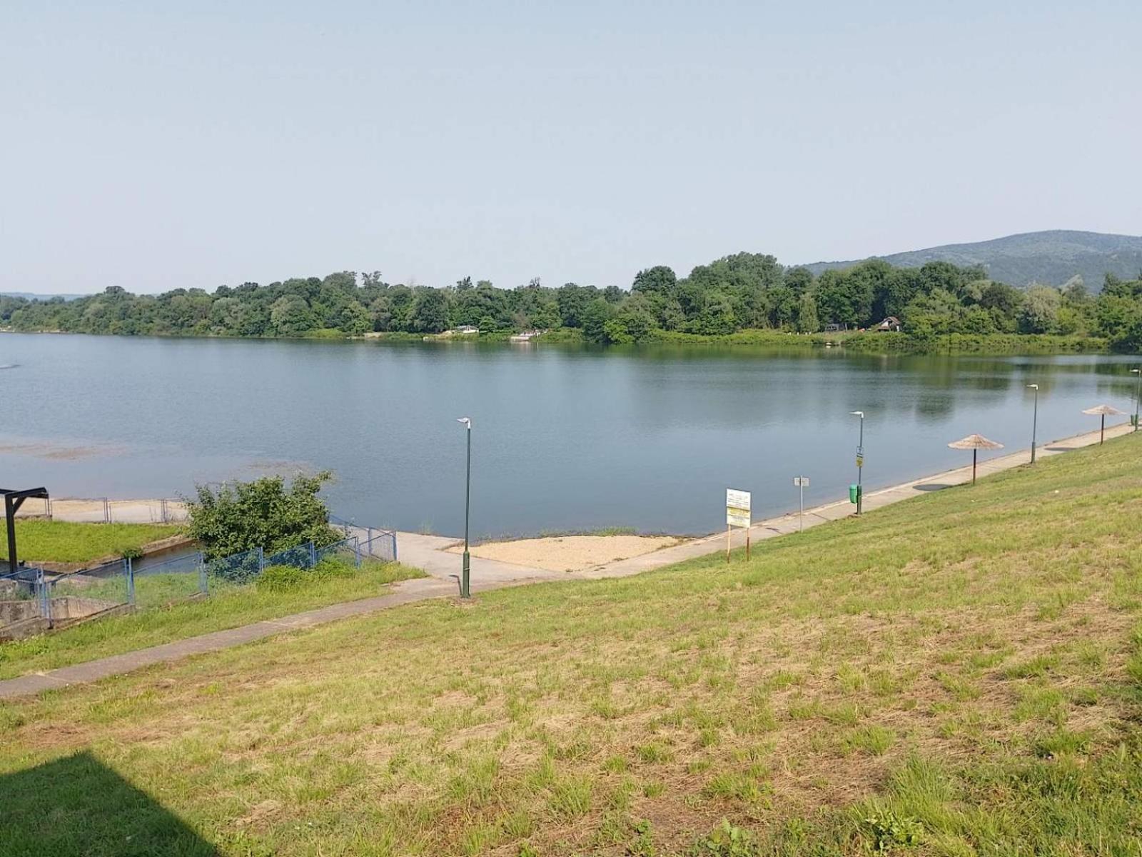 Elit Srebrno Jezero Велико-Градиште
